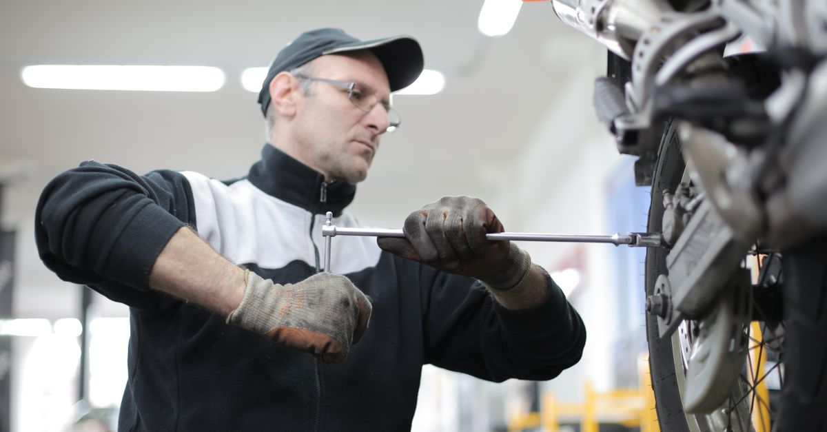 locksmith service technician — Cypress CA Locksmith